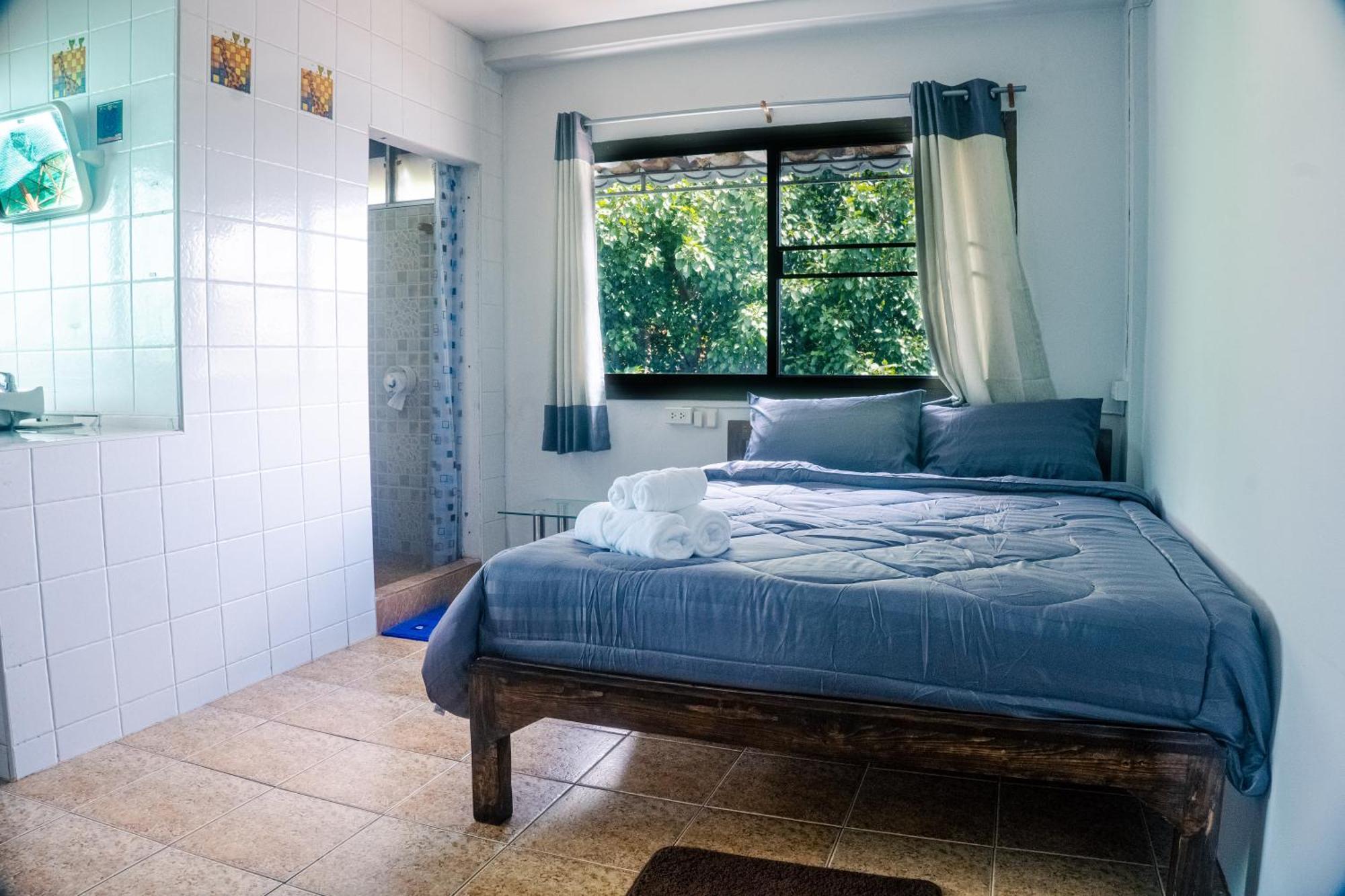 Satop Travelers Guesthouse Chiang Mai Extérieur photo