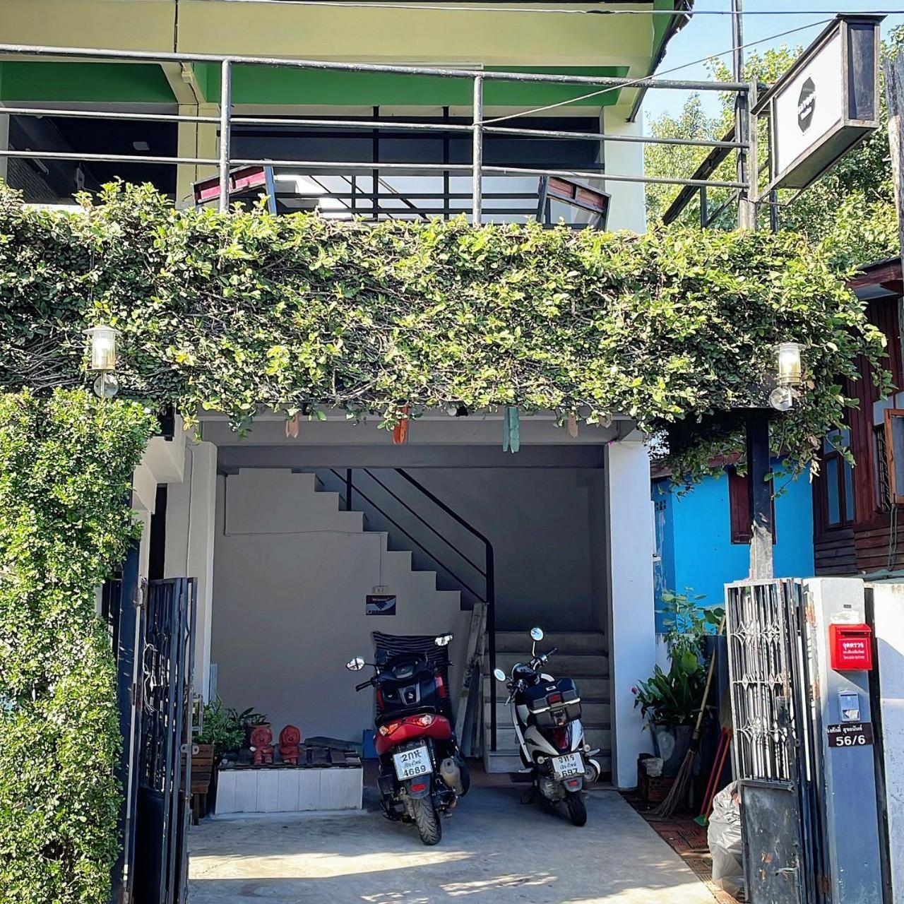 Satop Travelers Guesthouse Chiang Mai Extérieur photo