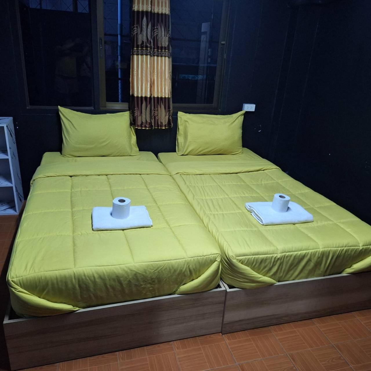 Satop Travelers Guesthouse Chiang Mai Extérieur photo